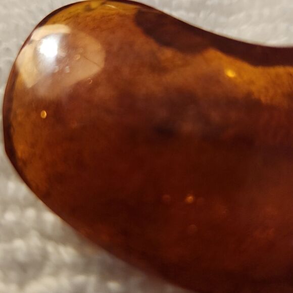 Genuine dark Amber heart shaped pin from Baltic Sea Lithuania - Picture 4 of 6